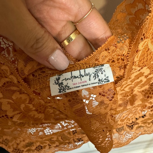 Free People Heartbreaker Terra Combo Button-Front Lace Brami size M NWOT - Picture 5 of 6